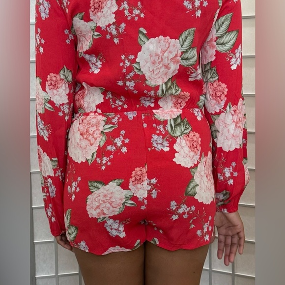 Long Sleeve Floral Romper - Size US S - Picture 13 of 16